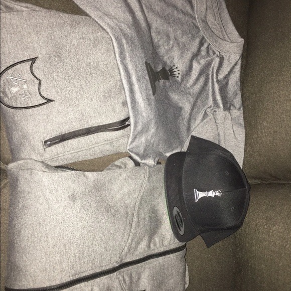 🇨🇦local Brand Alert🚨 Custom orders available 💡 - Picture 14 of 15